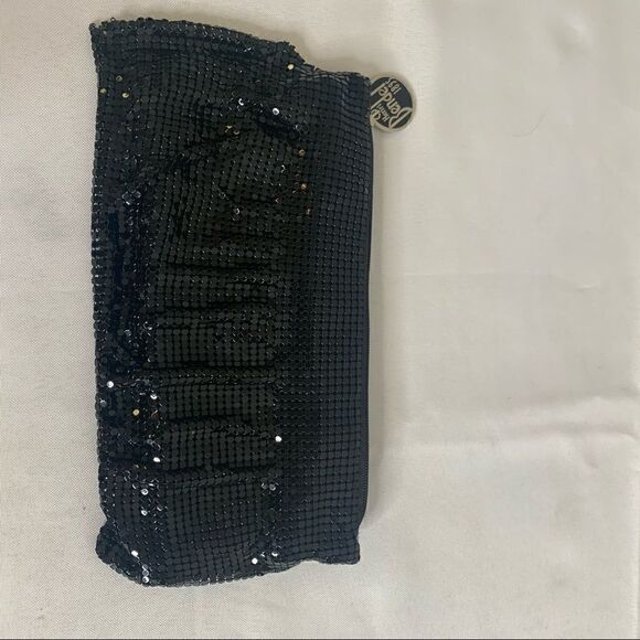 Henri Bendel Sequin Clutch/Evening Bag - Picture 4 of 10